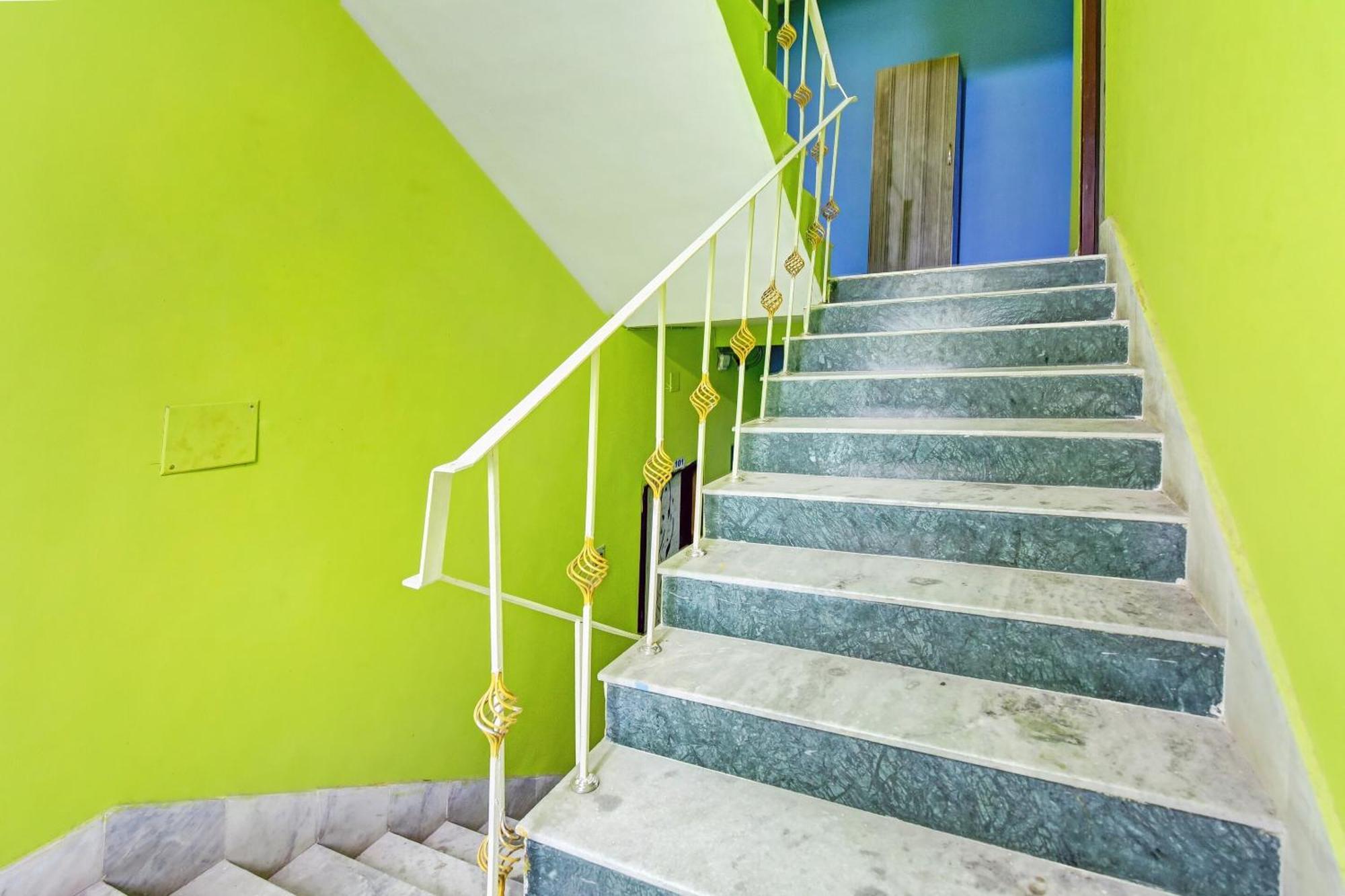 Hotel O Ankit Guest House Kolkata Luaran gambar